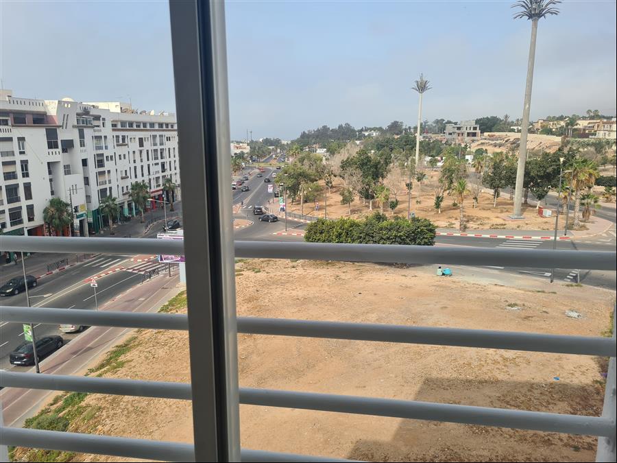 Vaste appartement bien situé à agadir!