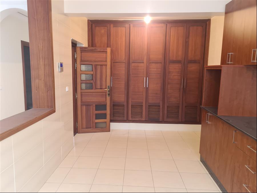 Immense appartement avec 4 chambres à louer à agadir!