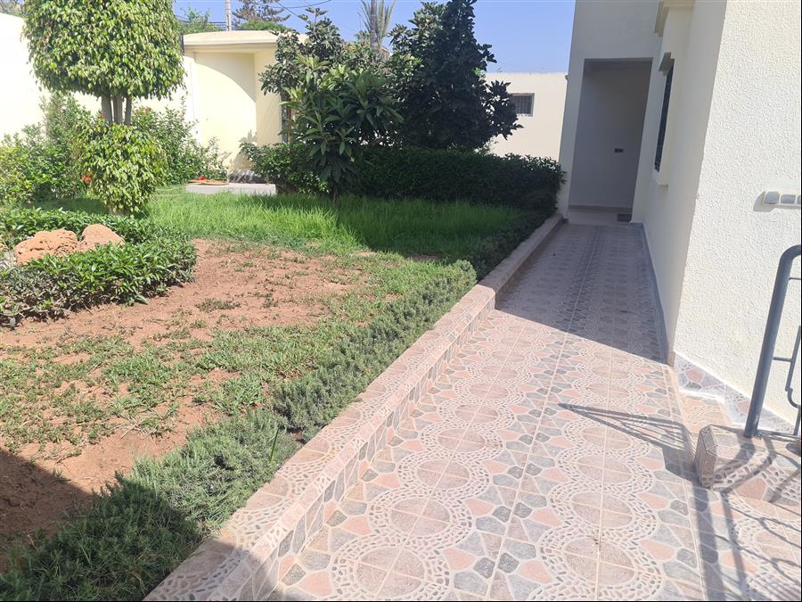 Somptueuse villa de 600m² à louer à agadir!