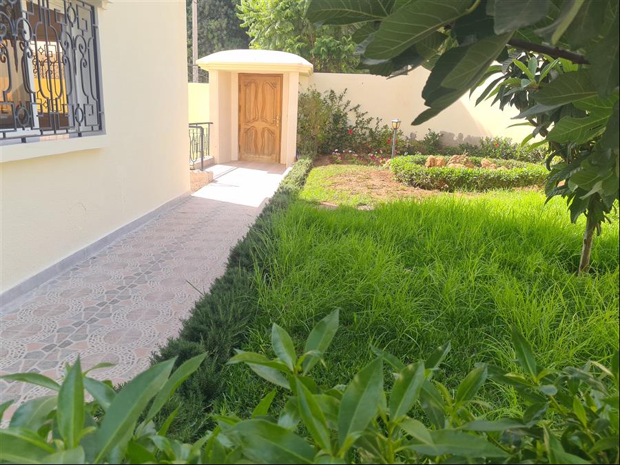 Somptueuse villa de 600m² à louer à agadir!