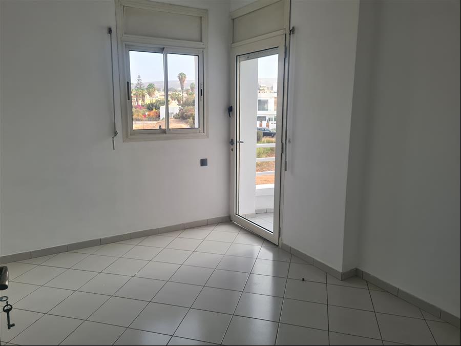 Vaste appartement bien situé à agadir!