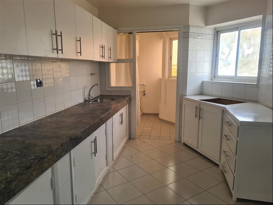 Vaste appartement bien situé à agadir!